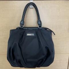 Reflect 黒 ナイロンバッグ ヘビ柄ストラップ 美品 Reflect 黒 ナイロンバッグ ヘビ柄ストラップ 美品
