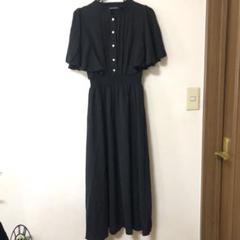 Mサイズ スプレイ　黒 フレアスリーブ ロングワンピースのサムネイル