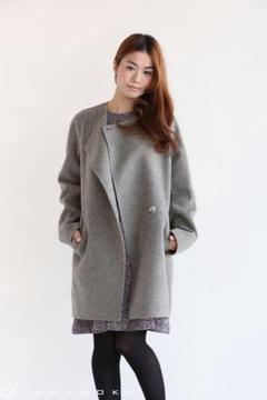 theory DIVIDE NYMA ノーカラーコート グレージュ ウール theory DIVIDE NYMA ノーカラーコート グレージュ ウール - メルカリ