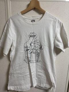 kaws ユニクロ　ホワイトTシャツ