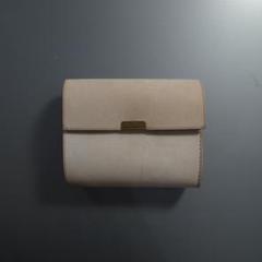ヌ nu 財布
