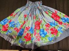 フラダンス用スカート 花柄 グレー