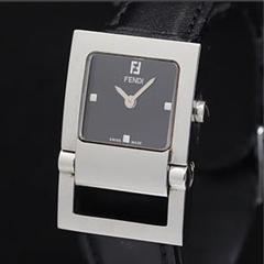 FENDI スクエア ブラック レザーバンド 時計 5200L - メルカリ