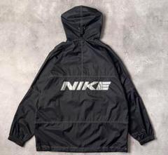 【90s】NIKE ナイロンパーカー 刺繍ロゴ 黒 韓国 ナイロン L 古着