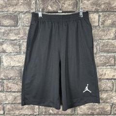 Jordan 黒 ショートパンツ