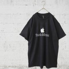Apple『Think different.』広告用フラッグ（新品） Apple『Think different.』広告用フラッグ（新品） - メルカリ