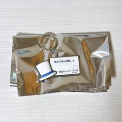 ユニバ USJ コレクタブル 名探偵コナン 怪盗キッド 予告状 キーチェーン
