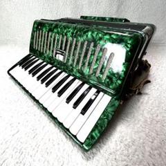 YAMAHA ヤマハ アコーディオン A-32B 緑 グリーン ソフトケース付き YAMAHA ヤマハ アコーディオン A-32B 緑 グリーン ソフトケース