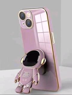 新品 iPhone 13 ケース 宇宙飛行士 スマホケース 立てかけ可能 紫