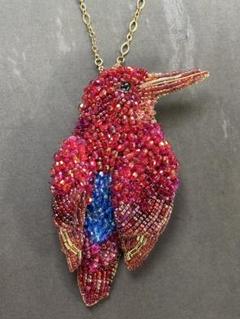 【リュウキュウアカショウビン】ビーズ刺繍ブローチバッグチャーム リュウキュウアカショウビン】ビーズ刺繍ブローチバッグチャーム