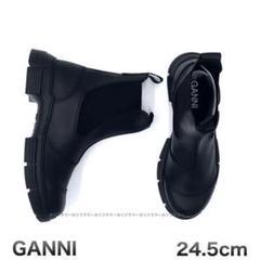 2023年最新】ganni ブーツの人気アイテム - メルカリ