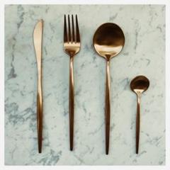 【ラスト1!】新品✾北欧風✾ カトラリーセット/ 4本入 送料無料