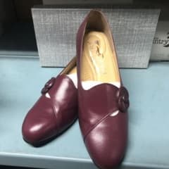 本革 パンプス レディース ローヒール フォーマル レディース フラット 靴 婦人靴 美脚 小さいサイズ 通勤 大きいサイズ カジュアル シュの中古 未使用品を探そう メルカリ