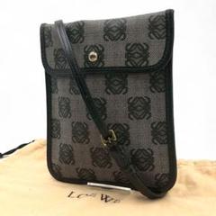 美品 LOEWE ショルダーバッグ ポーチ サコッシュ 楽天市場】サコッシュ（ブランドロエベ）（ショルダーバッグ