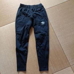 umbro ブラック パンツ