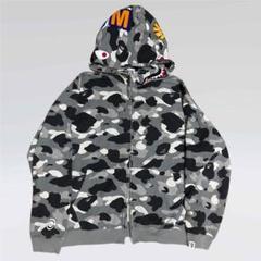 APE BAPE KAWS Pharrell Camo シャークパーカー　NFS APE BAPE KAWS Pharrell Camo シャークパーカー NFS（BAPE x
