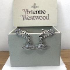 ヴィヴィアンウエストウッド　安全ピンオーブ　ピアス