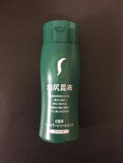 自然派clubサスティ 白髪用 利尻ヘアカラートリートメント ブラック
