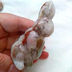 天然石グリーン桜瑪瑙うさぎ置物