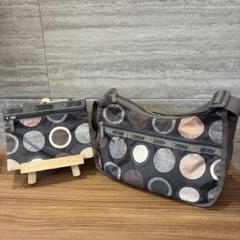 LeSportsac レスポートサック　ショルダーバッグ　アーチ柄　カーキー