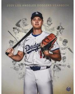 大谷翔平表紙2025ドジャースYEARBOOK新刊フルカラーバージョン日本未発売