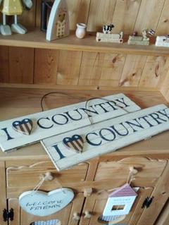 カントリー雑貨、アンファン、木製I LOVE COUNTRY ボード２個セット