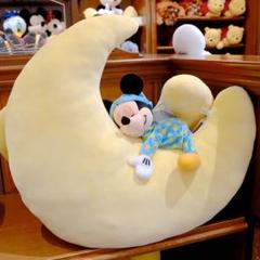 ミッキーマウス　月型　ねんねクッション　ディズニー　Disney 特大
