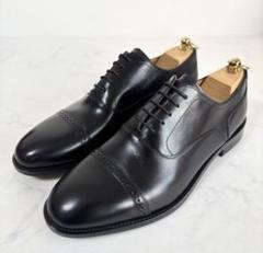 美品　HILTON　ヒルトン　25　本革　ストレートチップ　マッケイ製法　黒 ストレートチップ【CALZOLERIA TOSCANA】【外羽根式】 (DOROBR