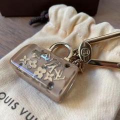 フォロー感謝割 ルイヴィトン LOUIS VUITTON チャーム キーホルダー フォロー感謝割 ルイヴィトン LOUIS VUITTON チャーム キーホルダー
