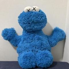 カウズ✖️セサミストリート✖️ユニクロ　クッキーモンスターぬいぐるみ ー紙タグ付 カウズ✖️セサミストリート✖️ユニクロ クッキーモンスター