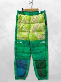 the north face kaws ノースフェイス ヌプシ ダウンパンツ 2025年最新】kaws north face nuptseの人気アイテム - メルカリ