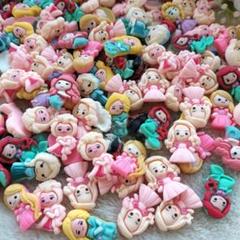 デコパーツ　材料　プリンセス　ワンポイント　キャラクター 　新品