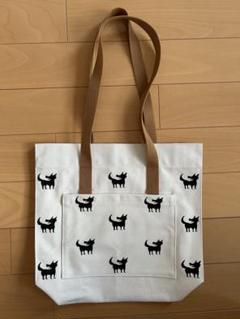 ウルフ舎の四角いトートバッグ