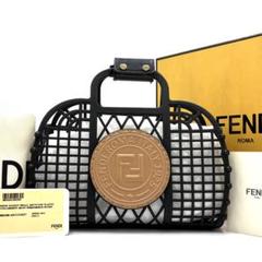 2025年最新】fendi カゴバッグの人気アイテム - メルカリ