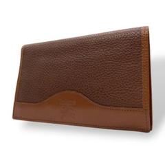 【新品未使用】バーバリー　チェック型押しレザー　がま口　かぶせ長財布 BURBERRY - BURBERRY 長財布 ブラック エンボスチェック 型押し