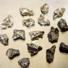 隕石 牛頭のトーテム 宇宙パワー 不思議の石鉄隕石　アンティーク　彫刻　縁起物 宇宙パワー強鉄隕石 石質隕石宇宙パワー 不思議の石鉄隕石