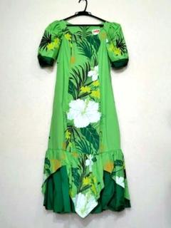 【美品 日本製 フラダンス衣装】ライトグリーン Paondor ワンピース 花柄 フラダンス衣装】ライトグリーン ワンピース ドレス 黄緑 青 白