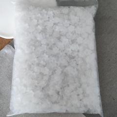 約500g　フラワービーズ　桜　すりガラス風　ホワイト