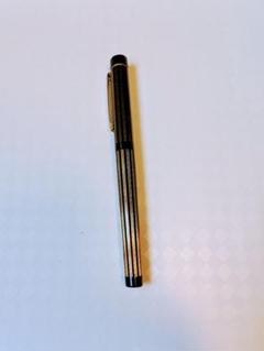 万年筆 慶應大学 2002年 万年筆 慶應大学 2002年 - メルカリ