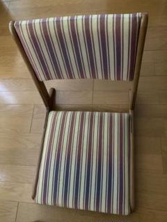 ストライプデザインの折り畳み木製座椅子二脚セット