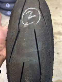 中古ピレリスーパーコルサV3タイヤF110/70ZR17 R140/70ZR17 ピレリ ディアブロ スーパーコルサ V3 SC1 140/70ZR17 (バイク用