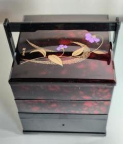 ❀未使用品 茶道具 小物入れ 化粧入れ ジュエリー入れ 重箱 三段重 花 桂由美