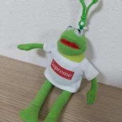 タグ付　美品　Supreme Tシャツ　カーミット ぬいぐるみ Supreme カーミット ty ぬいぐるみ タグ付き | Pay ID