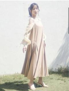 PRIVEVE×越智ゆらのコラボワンピース