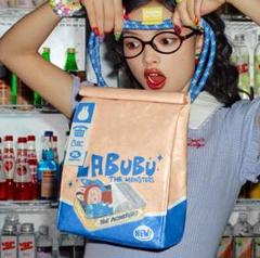 THE MONSTERS Wacky Mart シリーズ メッセンジャーバッグ