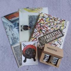 嵐・大野智の個展「FREESTYLE 2020」　グッズ 嵐・大野智の個展「FREESTYLE 2020」の“ステッカー付き”作品集