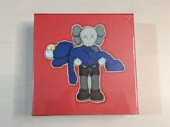KAWS パズル　完成品　額縁入り　セット売り　バラ売りも可 2025年最新】カウズパズルの人気アイテム - メルカリ