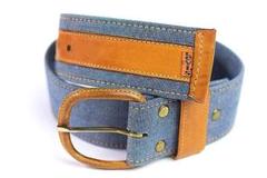 リーバイスベルト　（ヴィンテージ） 90s USA製 Levi'sリーバイス レザーベルト 黒 34 - Sixpacjoe