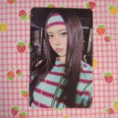 ユナ　トレカ　ILLIT公式　bomb　musicplant特典トレカ　匿名配送