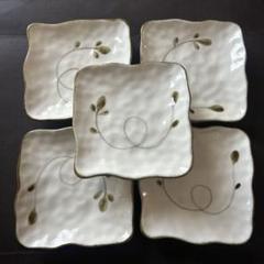 葉模様の陶磁器　粉引きつた正方皿 5枚セット　食器　お皿　和風磁器